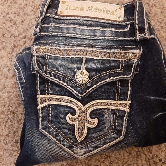 Jeans - Picture 2 of 3